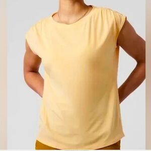 Athleta Tee Women Getaway Yellow Sz M Short Sleeve